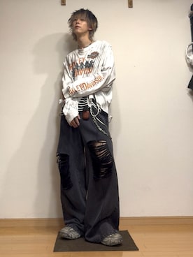 「アイテム（スマホグッズ）」を使った、ともき / 畳屋さんさん（メンズ・174cm）の秋コーディネート