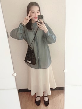 「ニコアンド」｜「アイテム（キャミソール）」を使った、イツさん（レディース・165cm）の春コーディネート