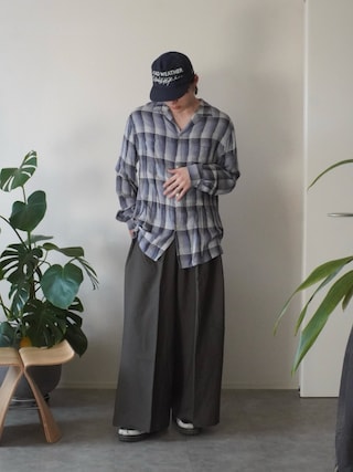 「beautiful people(ビューティフルピープル)のtropical wool mohairthree tuck widepants(スラックス)」を使った、kenさん(メンズ・173cm)の春コーディネート