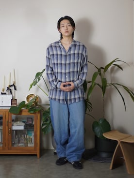 「Lee（リー）のLee/リー【2024モデル SUPERSIZED】 100周年記念COW BOY PANTS（デニムパンツ、ブルー系）」を使った、kenさん（メンズ・173cm）の春コーディネート
