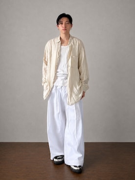 「SHINYAKOZUKA（シンヤコヅカ）のBAGGY WITH DICKIES（スラックス、ホワイト系）」を使った、kenさん（メンズ・173cm）の春コーディネート