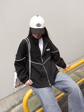 「キャップ女子」｜「アイテム（ブルゾン）」を使った、あかねさん（レディース・164cm）の冬コーディネート