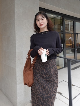 「CORNERS（コーナーズ）のアイテム（ショルダーバッグ）」を使った、あかねさん（レディース・165cm）の秋コーディネート