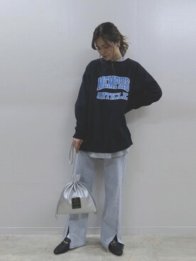 「巾着バッグ」｜「アイテム（音楽/本・雑誌）」を使った、あかねさん（レディース・164cm）の冬コーディネート