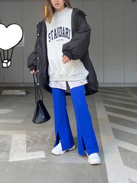 「アウターコーデ」｜「アイテム（音楽/本・雑誌）」を使った、あかねさん（レディース・164cm）の冬コーディネート
