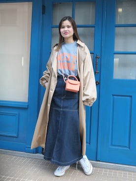 「アイテム（音楽/本・雑誌、ホワイト系）」を使った、あかねさん（レディース・164cm）の冬コーディネート