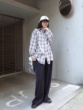 「アイテム（バックパック/リュック）」を使った、あかねさん（レディース・164cm）の秋コーディネート