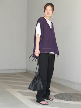 「巾着バッグ」｜「アイテム（音楽/本・雑誌）」を使った、あかねさん（レディース・164cm）の夏コーディネート
