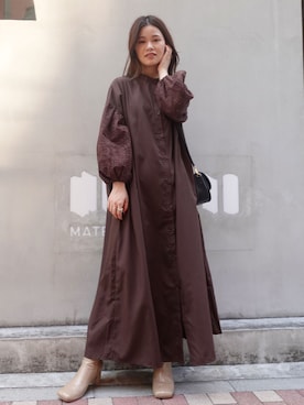 「スクエアトゥ」｜「アイテム（シャツワンピース）」を使った、あかねさん（レディース・164cm）の夏コーディネート
