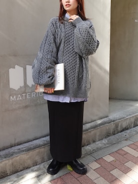 「CORNERS（コーナーズ）のボリュームスリーブケーブルニット（ニット/セーター）」を使った、あかねさん（レディース・164cm）の秋コーディネート
