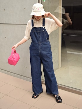 「ごきげんウィーク」｜「アイテム（音楽/本・雑誌）」を使った、あかねさん（レディース・164cm）の春コーディネート