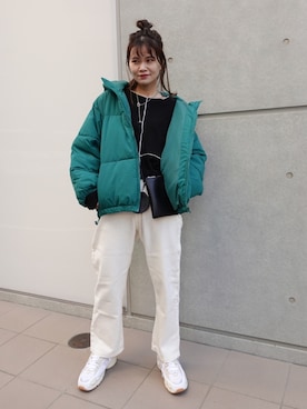 「服とコスメでなりたい自分に」｜「アイテム（ジャケット/アウター）」を使った、あかねさん（レディース・164cm）の冬コーディネート