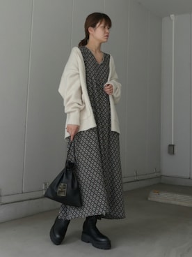 「巾着バッグ」｜「アイテム（音楽/本・雑誌）」を使った、あかねさん（レディース・164cm）の夏コーディネート