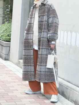 「ミニショルダー」｜「アイテム（ステンカラーコート）」を使った、あかねさん（レディース・164cm）の冬コーディネート