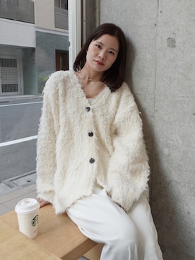 「スラックスパンツ」｜あかねさん（レディース・165cm）の冬コーディネート