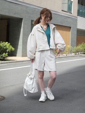 「CORNERS（コーナーズ）のアイテム（マウンテンパーカー）」を使った、あかねさん（レディース・164cm）の春コーディネート