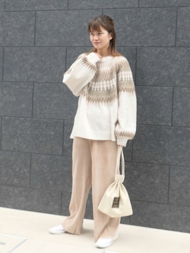 「巾着バッグ」｜「アイテム（音楽/本・雑誌）」を使った、あかねさん（レディース・164cm）の秋コーディネート
