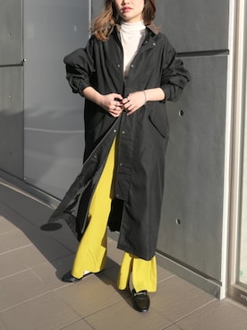 「タートルネック」｜「アイテム（音楽/本・雑誌）」を使った、あかねさん（レディース・164cm）の春コーディネート