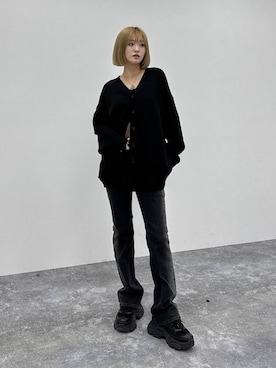 「PAGEBOY（ページボーイ）のリップスキニーデニム（デニムパンツ）」を使った、サエさん（レディース・159cm）の秋コーディネート