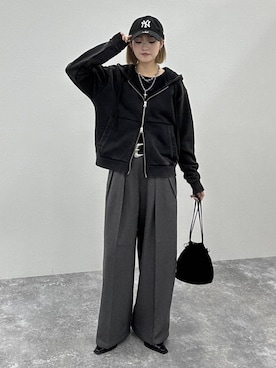 「アイテム（パンプス）」を使った、サエさん（レディース・159cm）の秋コーディネート