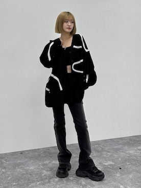 「PAGEBOY（ページボーイ）のリップスキニーデニム（デニムパンツ）」を使った、サエさん（レディース・159cm）の秋コーディネート