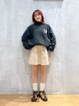 「PBLIM（ページボーイリム）のアイテム（スカート）」を使った、サエさん（レディース・159cm）の冬コーディネート