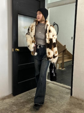 「アイテム（ボストンバッグ）」を使った、サエさん（レディース・159cm・20代）の冬コーディネート