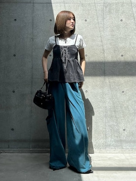 「PAGEBOY（ページボーイ）のスタッズミニボストンバッグ（ショルダーバッグ、ブラック系）」を使った、サエさん（レディース・159cm）の夏コーディネート