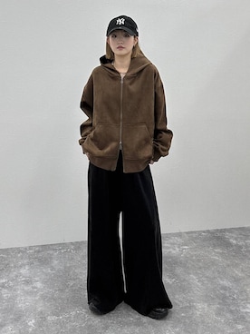 「PAGEBOY（ページボーイ）のサイドタックルーズウラケパンツ/イージーパンツ【4color・2size】（スウェットパンツ）」を使った、サエさん（レディース・159cm）の秋コーディネート