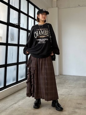 「おでかけ」｜「アイテム（キャップ）」を使った、サエさん（レディース・159cm）の冬コーディネート