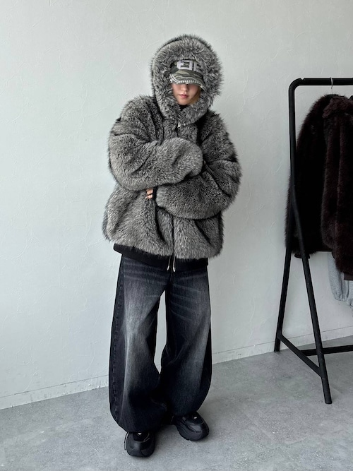 UNISEX》ファーフードブルゾン（ブルゾン）｜PBLIM（ページボーイリム