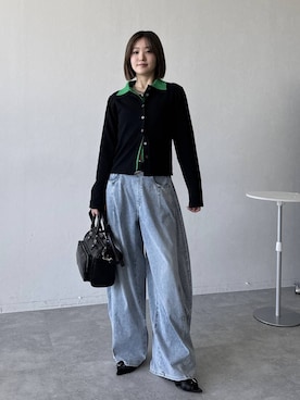 「PAGEBOY（ページボーイ）の【500mlペットボトルも入る】アウトポケットスクエアBAG（ショルダーバッグ、ブラック系）」を使った、サエさん（レディース・159cm）の春コーディネート