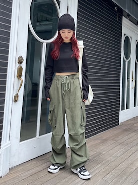 「PBLIM（ページボーイリム）のPBLIM/ドライタッチビーニー（ニットキャップ/ビーニー）」を使った、サエさん（レディース・159cm）の秋コーディネート