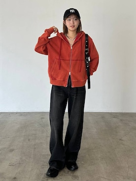 「おでかけ」｜「アイテム（キャップ）」を使った、サエさん（レディース・159cm）の冬コーディネート