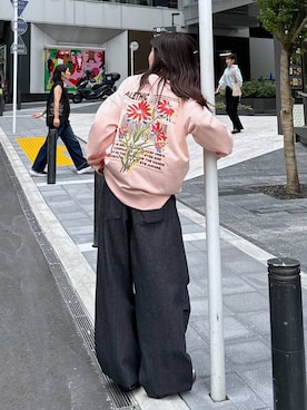 「アイテム（スウェット）」を使った、サエさん（レディース・159cm・20代）の秋コーディネート