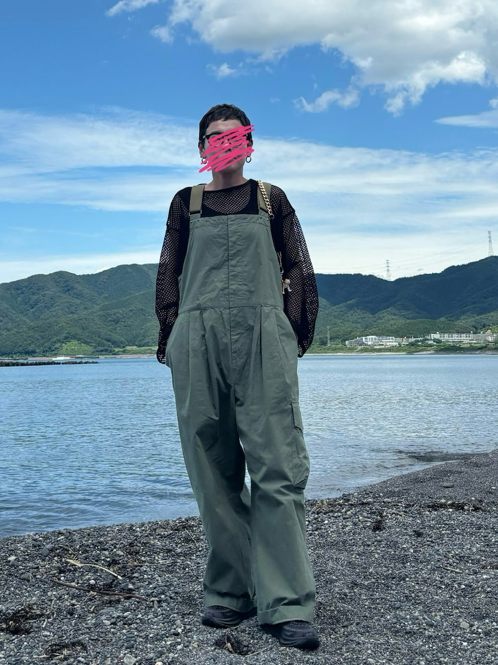 APCデニムバック※古着コーデにお奨め A.P.C.のショルダーバッグを使った人気ファッション
