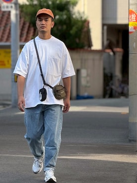 「アイテム（デニムパンツ）」を使った、阿傑さん（メンズ・173cm・30代）の秋コーディネート