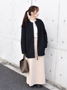 「アイテム（ノーカラーコート）」を使った、穂坂さん（レディース・156cm）の冬コーディネート