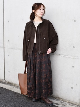 「SHIPS」｜「アイテム（ジャケット/アウター）」を使った、穂坂さん（レディース・156cm）の冬コーディネート