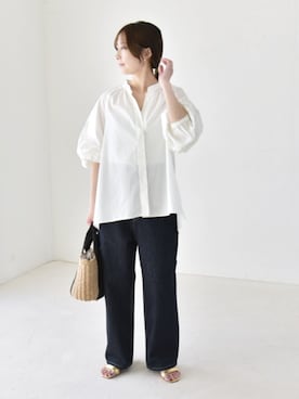 「白シャツ×デニム」｜穂坂さん（レディース・156cm）の春コーディネート