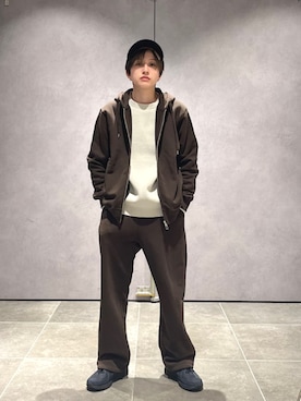 「SHIPS（シップス）のアイテム（Tシャツ/カットソー）」を使った、山田さん（メンズ・162cm）の秋コーディネート