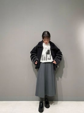 「アイテム（その他アウター、グレー系）」を使った、ayane nishiさん（レディース・155cm）の秋コーディネート