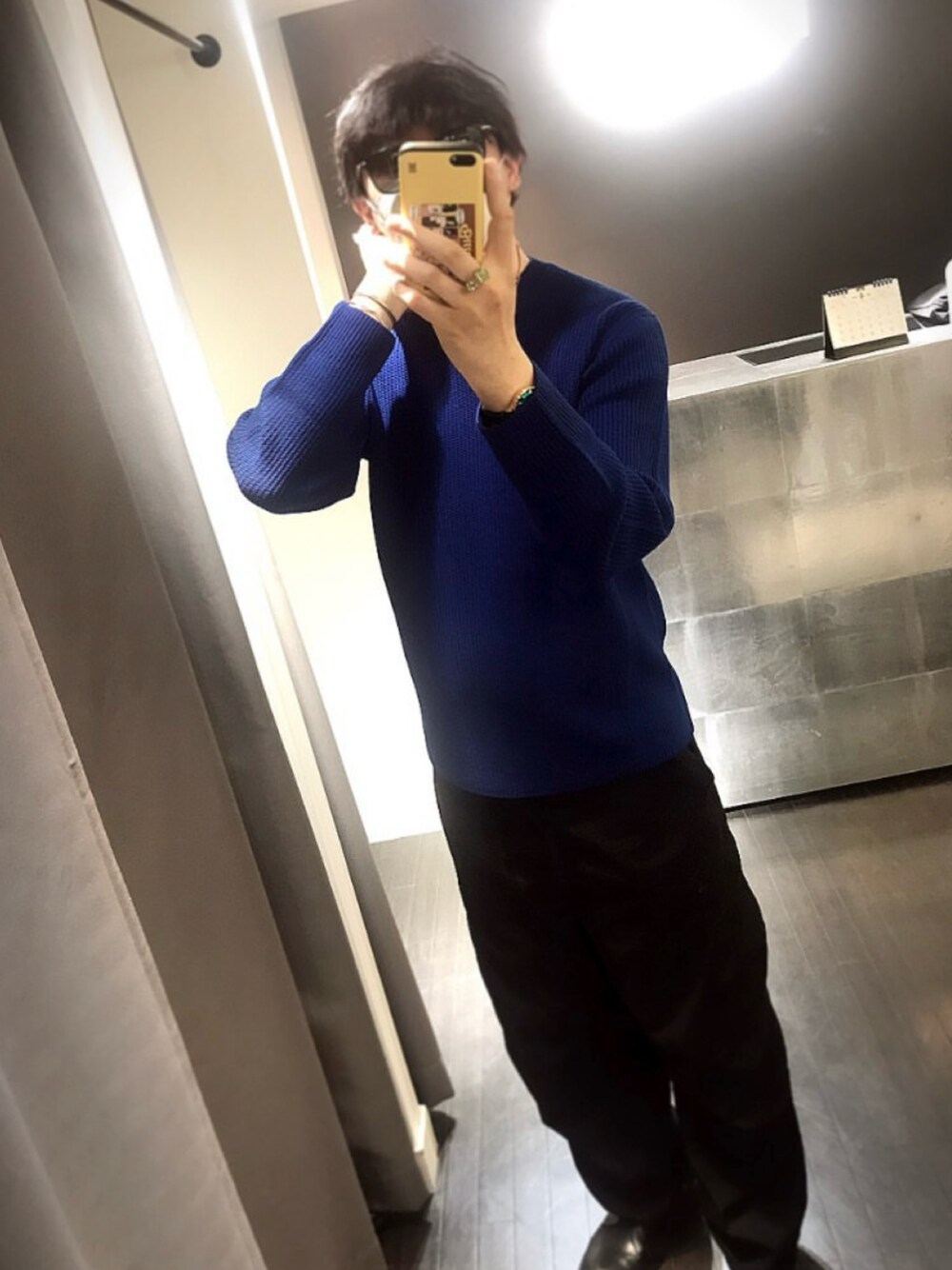 「theory」｜「theoryのアイテム（ニット/セーター、ブルー系）」を使った、ゅ ぅ  さん（メンズ・180cm）の冬コーディネートの1枚目の写真