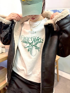 サヤカサン🐬さんのコーディネート