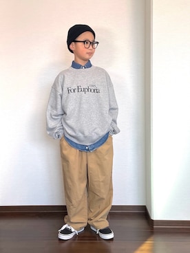 「アイテム（トップス）」を使った、ryoooutaaaさん（キッズ・129cm）の秋コーディネート