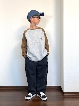 「アイテム（パンツ）」を使った、ryoooutaaaさん（キッズ・129cm）の秋コーディネート