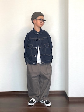 「アイテム（シューズ）」を使った、ryoooutaaaさん（キッズ・129cm）の秋コーディネート