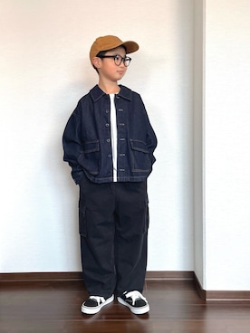 「アイテム（カーゴパンツ）」を使った、ryoooutaaaさん（キッズ・129cm）の秋コーディネート