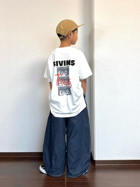 「LOWRYS FARM（ローリーズファーム）のアソートロゴＴＳＳ　 654418（Tシャツ/カットソー、ホワイト系）」を使った、ryoooutaaaさん（キッズ・135cm）の夏コーディネート