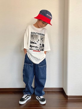 「STUSSY（ステューシー）のアイテム」を使った、ryoooutaaaさん（キッズ・124cm）の夏コーディネート